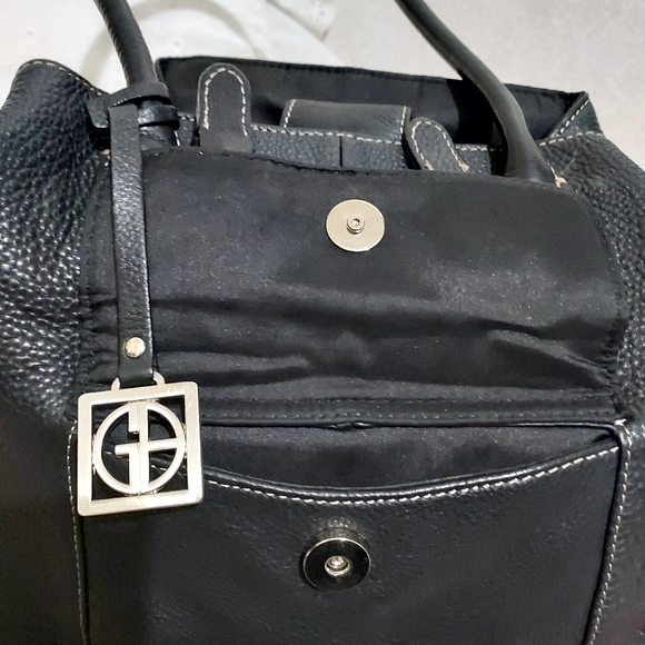 GIANI BERNINI BLACK LEATHER SHOULDER BAG - Picture 8 of 11